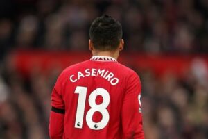 Gelandang Manchester United Casemiro. (c) AP Photo/Dave Thompson