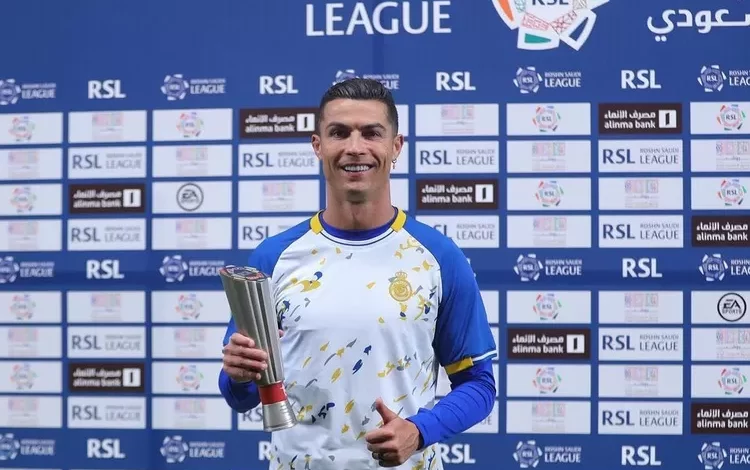 Cristiano Ronaldo resmi terpilih sebagai Pemain Terbaik Liga Arab Saudi 2022-2023 edisi Februari. Hal itu tak lepas dari performa terbaik Cristiano Ronaldo pada Februari 2023 bersama Al Nassr.