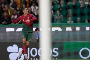 Momen selebrasi Cristiano Ronaldo, kapten Portugal (c) AP Photo/Armando Franca