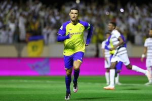 Momen selebrasi Cristiano Ronaldo usai cetak gol di laga Al Tai vs Al Nassr, Liga Arab Saudi 2022-2023 (c) Official Al Nassr