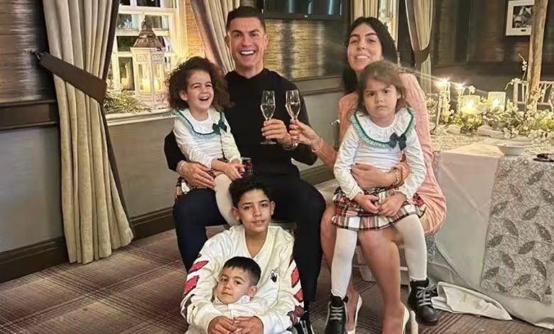Berapa Tagihan Hotel Cristiano Ronaldo di Arab Saudi?